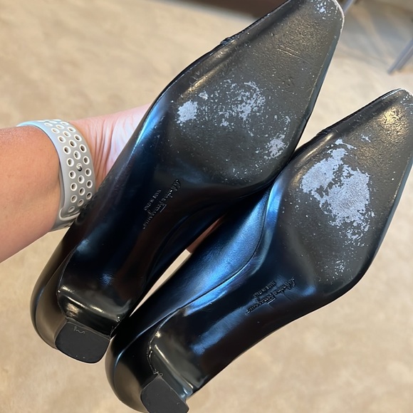 Lillaz Gancini Salvatore Ferragamo Embossed - Picture 5 of 11